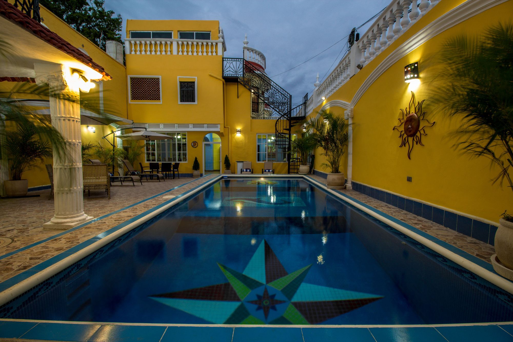 Mayan Sun - Bed And Breakfast Merida Exterior photo